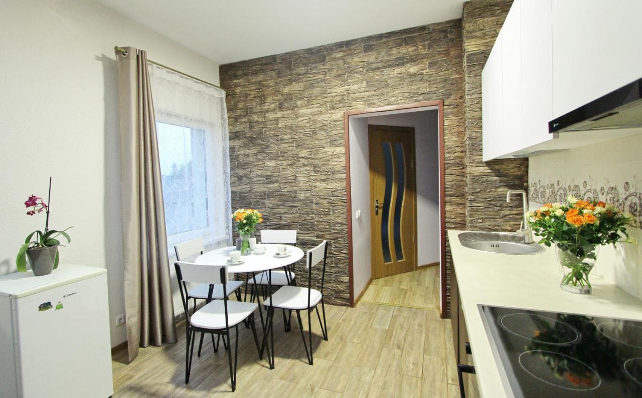 Apartments By The Lake With Fireplace Trakai Bagian luar foto