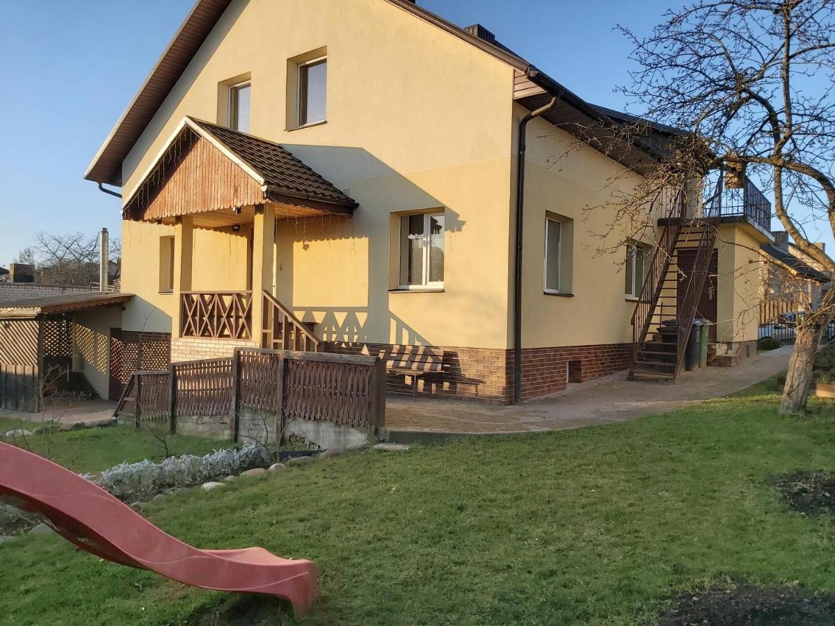 Apartments By The Lake With Fireplace Trakai Bagian luar foto